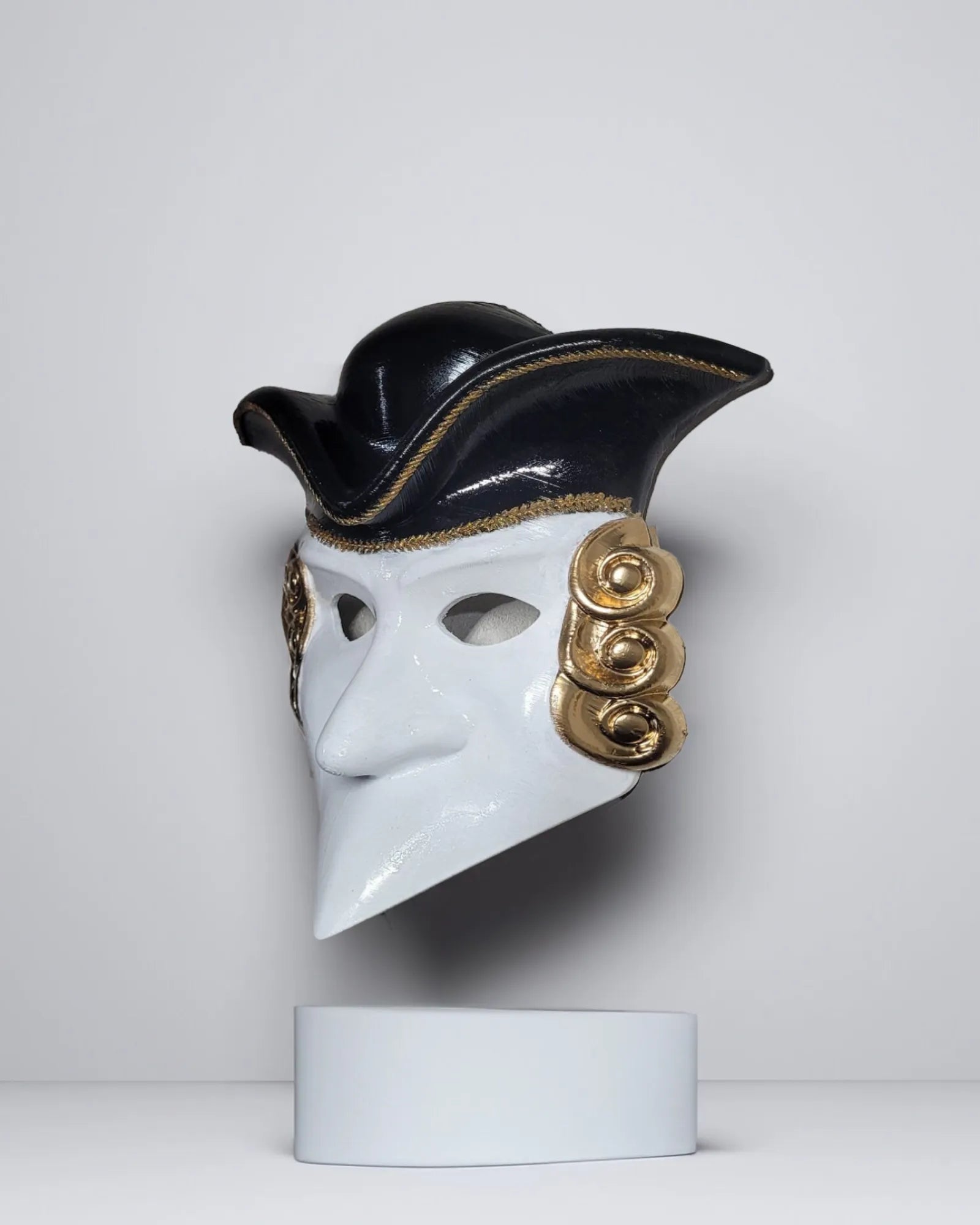 Casanova Bauta Mask, handcrafted Venetian mask for cosplay, fantasy, and decor. Features acrylic paint and intricate design.
