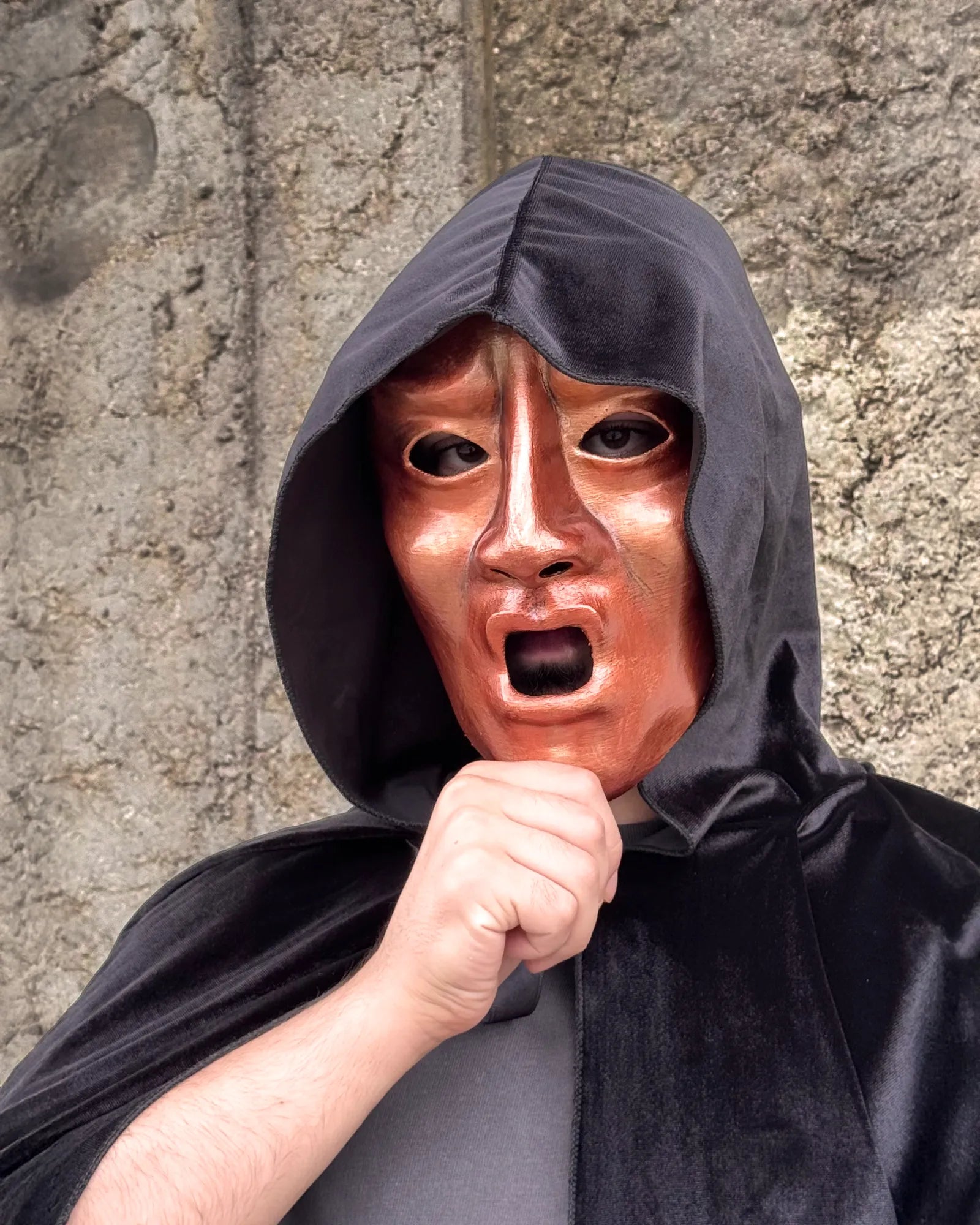 Eyes Wide Shut Screaming; weird face, Detailed Stanley Kubrick Movie Mask, handcrafted Venetian cosplay mask with metallic finish.