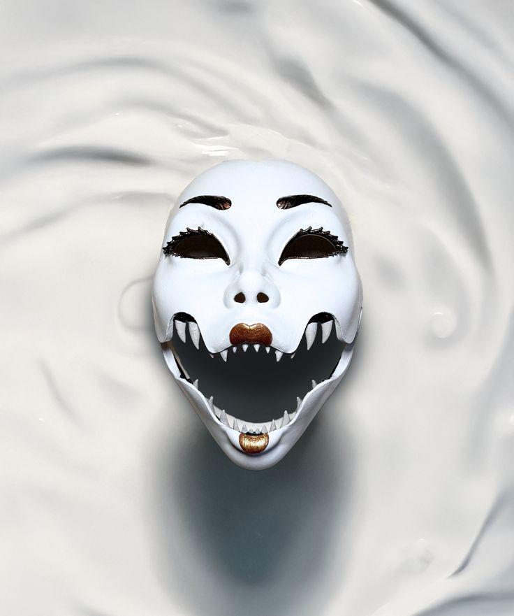 Demon Geisha Gold Mask - Japanese Horror Folklore, Cosplay Masquerade, cosplay
