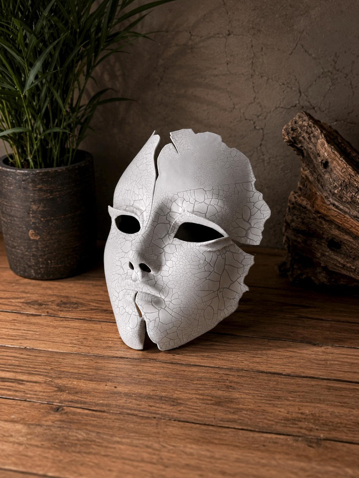 The Fractured Muse Mask, Cracked Porcelain Doll Face, White Gothic Masquerade, Halloween Cosplay Costume - Venemask
