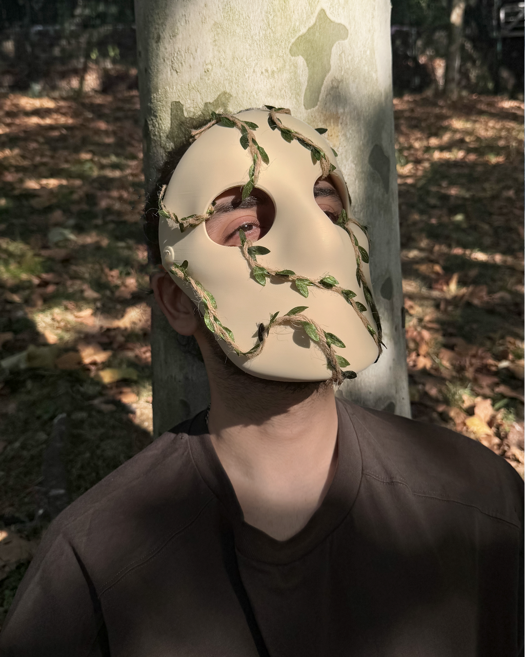 Forest Spirit Jute Leaf Mask - Naturebound Vine Masquerade - Green Ivy - Earthen Veil – Leafy Jute - Druid’s Embrace Mask – Eco Inspired