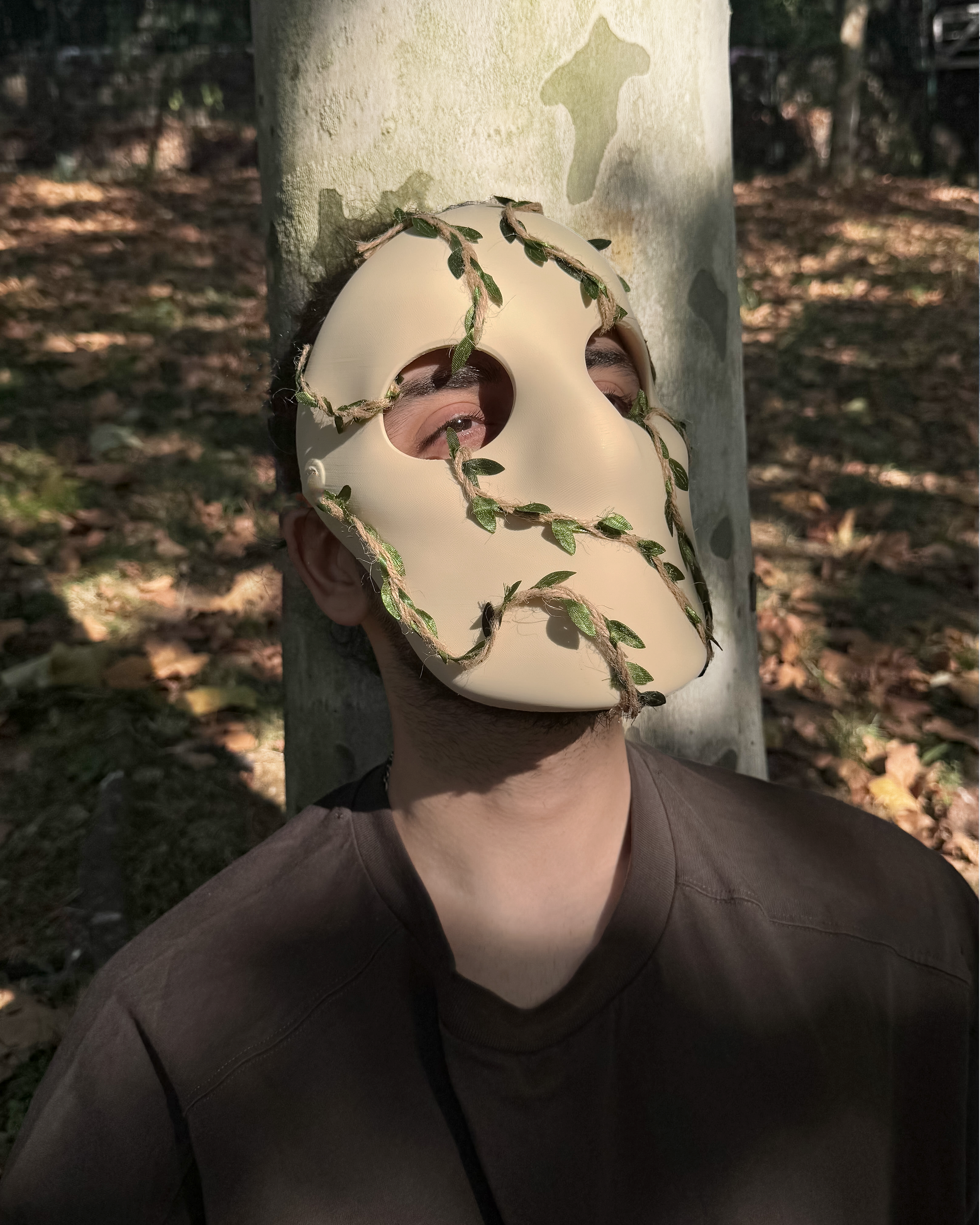 Forest Spirit Jute Leaf Mask - Naturebound Vine Masquerade - Green Ivy - Earthen Veil – Leafy Jute - Druid’s Embrace Mask – Eco Inspired