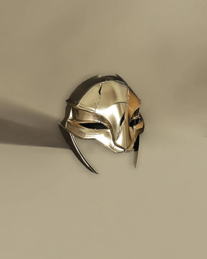 Ambessa Medarda Battle; Arcane, Warwick-Scratched, Cosplay Wearable Mask in handcrafted Venetian style for cosplay and events.