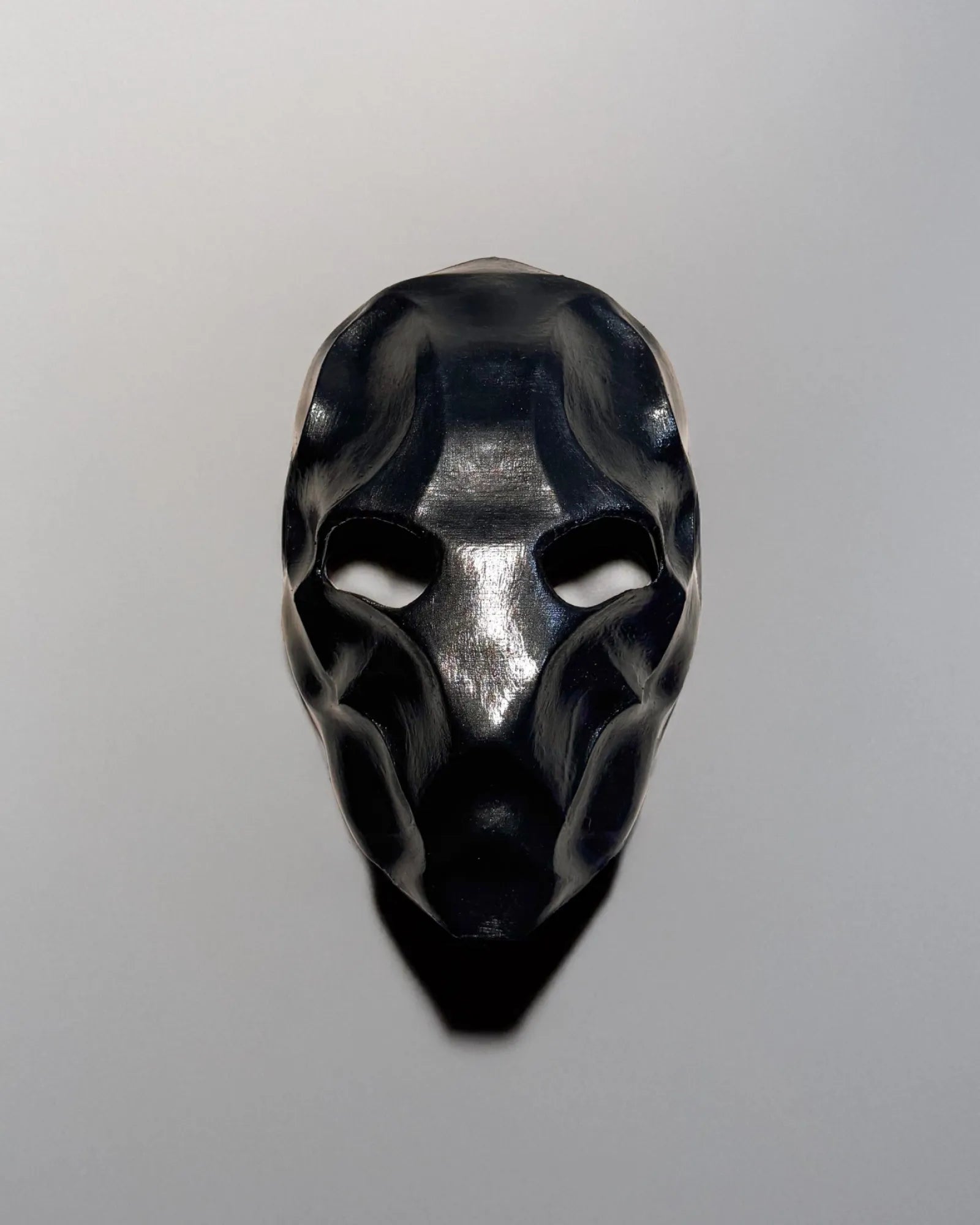 Black Venom Warrior Dark Morph Face; Alien Hunter Cosplay, Gothic Creature mask, handcrafted venetian cosplay fantasy mask