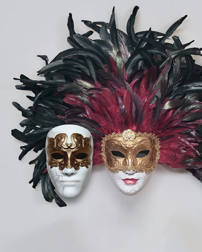 Eyes Wide Shut Inspired - Bill Harford and Red Burgundy Mandy Feathers Mask - Venemask