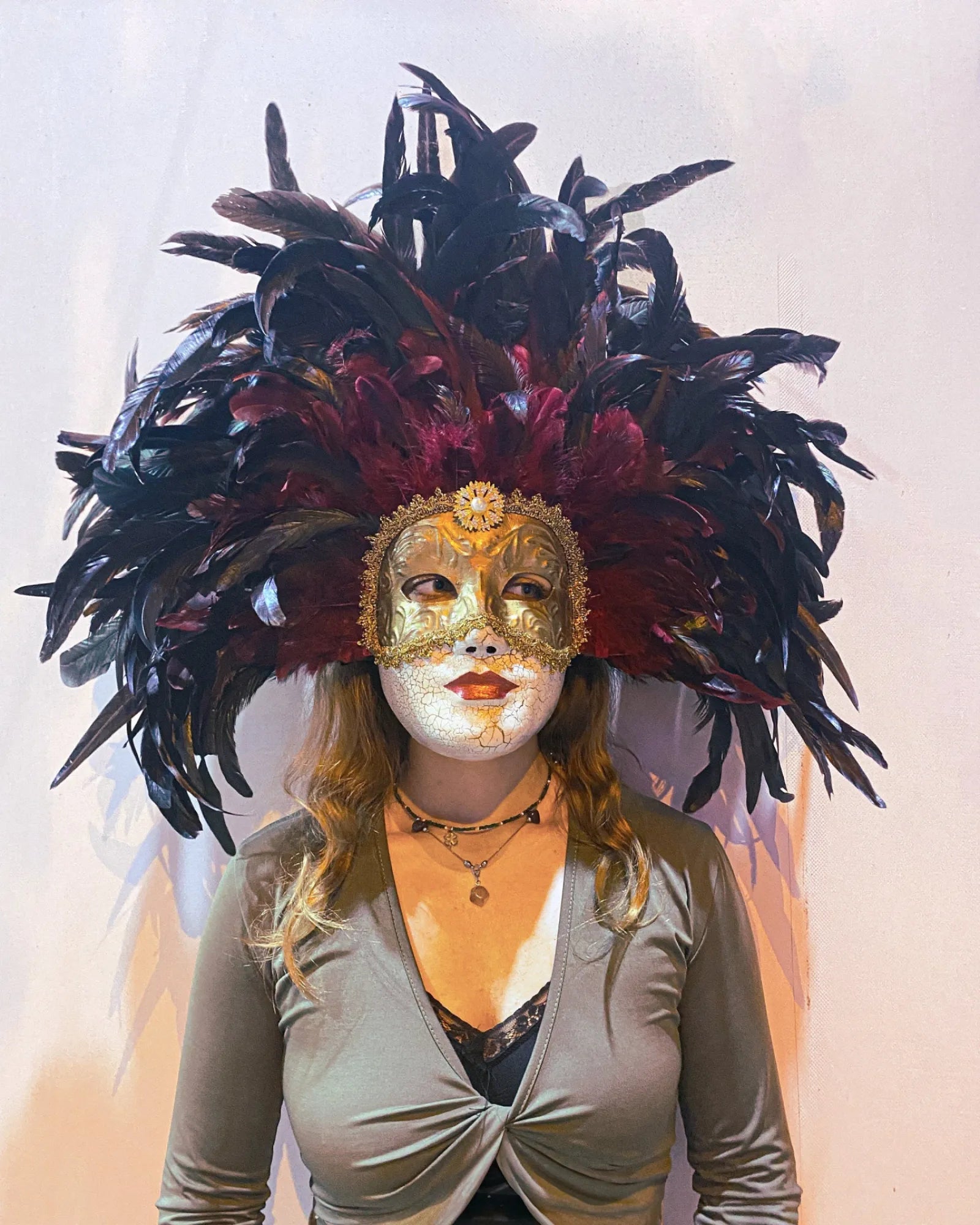 Feather Princess Woman; Venetian Masquerade Mask - Eyes Wide Shut inspired, handcrafted Venetian mask with high-quality feathers.