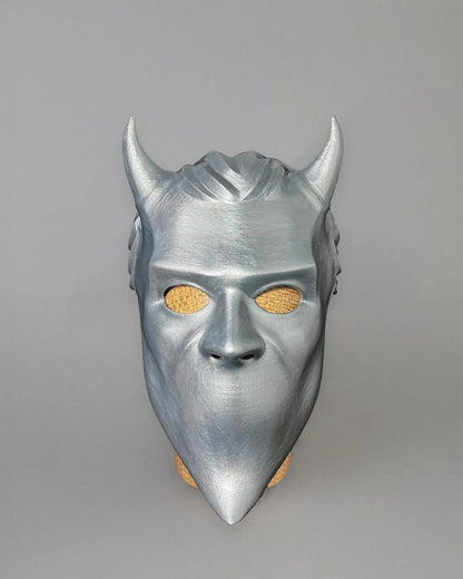 Ghost Nameless Ghoul Prequelle Era 4; Full Head Helmet Mask handcrafted Venetian cosplay mask in silver, perfect for fantasy events.
