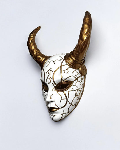 Handcrafted Venetian Hannya Breathtaker Cyberpunk Oni mask with gold horns, ideal for cosplay and Noh theater. One-size, partially water-resistant.