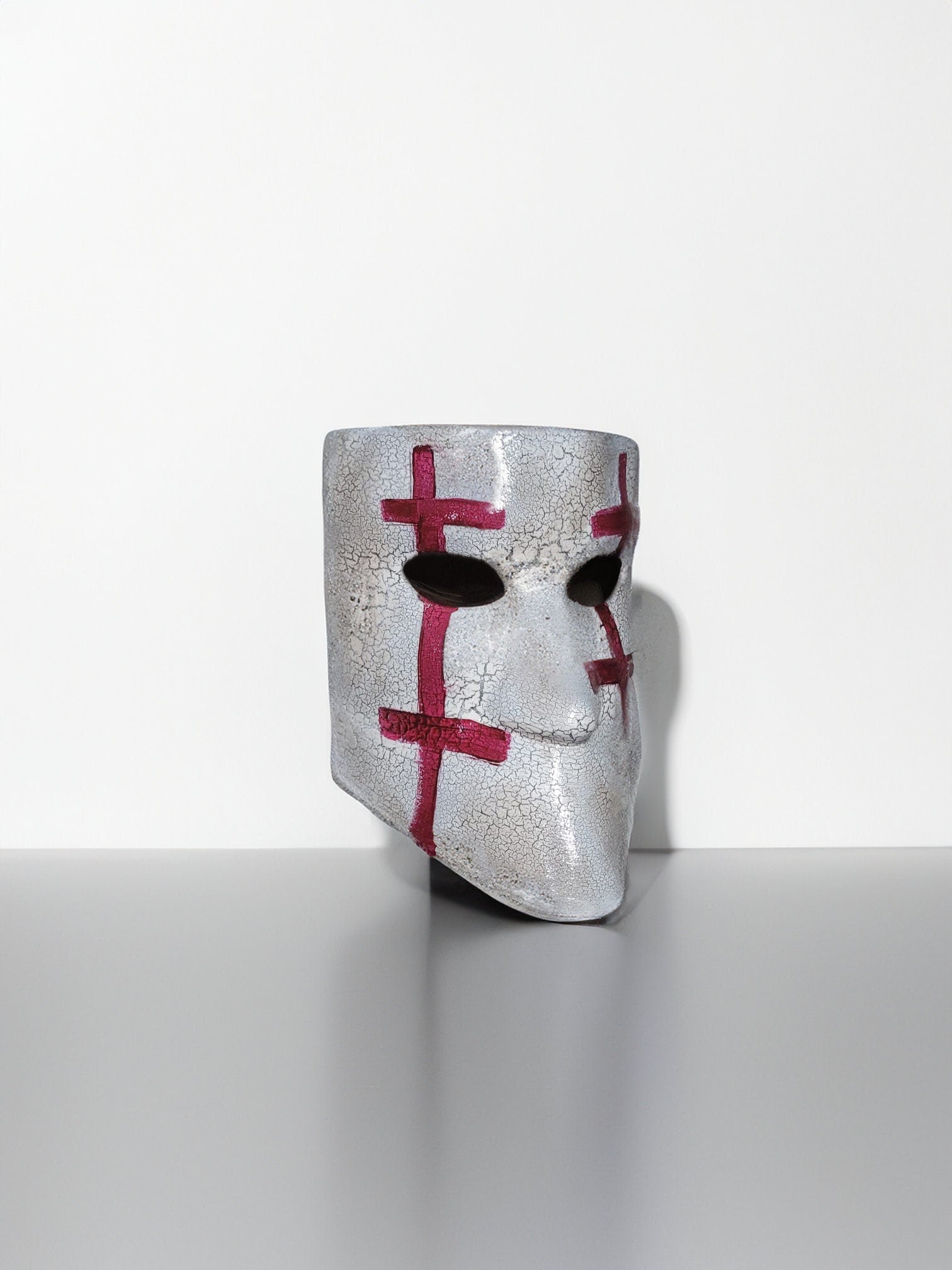 Historical Venetian Bauta Mask - Red Accents on White - Traditional Crusades