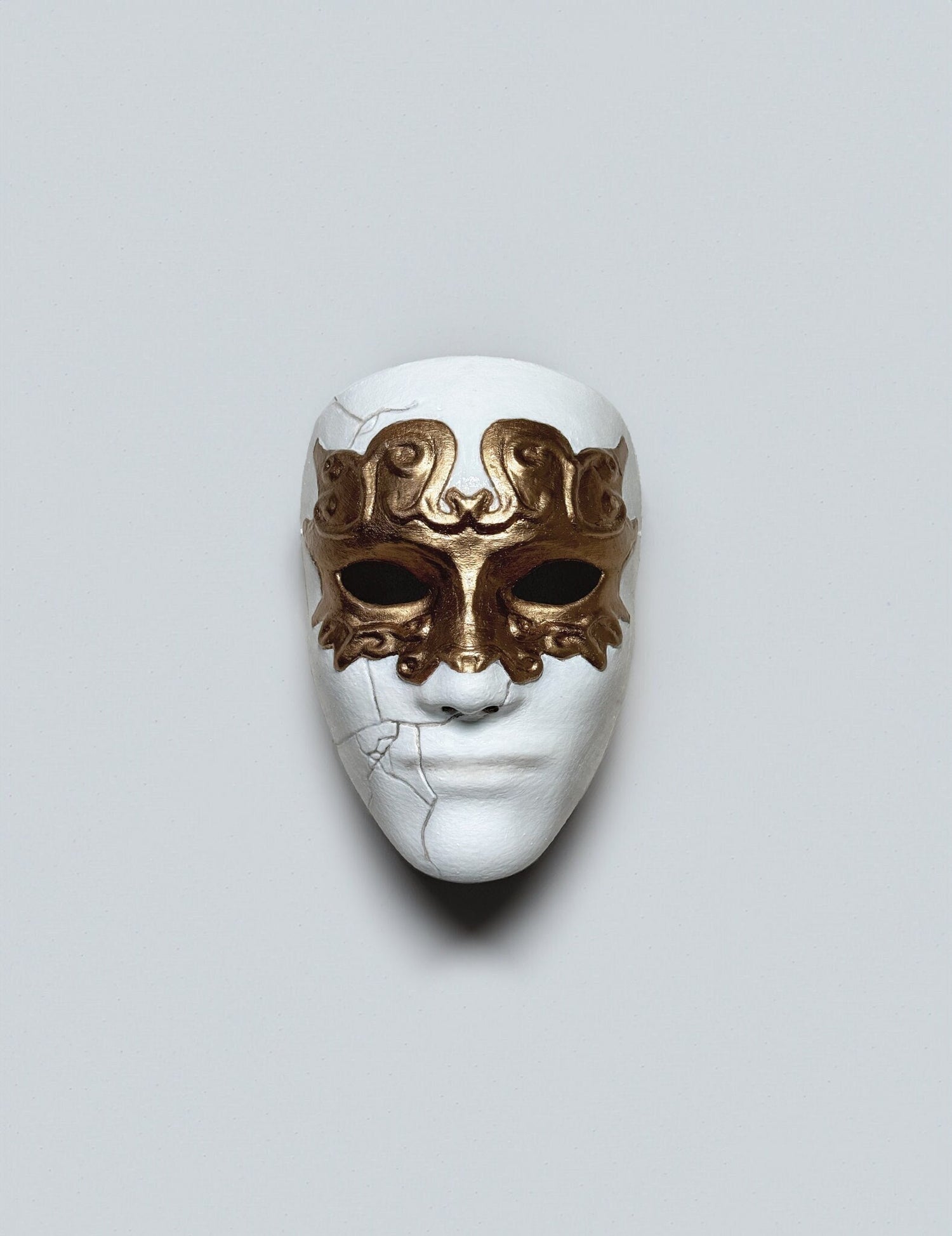 Eyes Wide Shut Inspired Mask - Venetian Mask - Fidelio Mask - Gold Eyes White