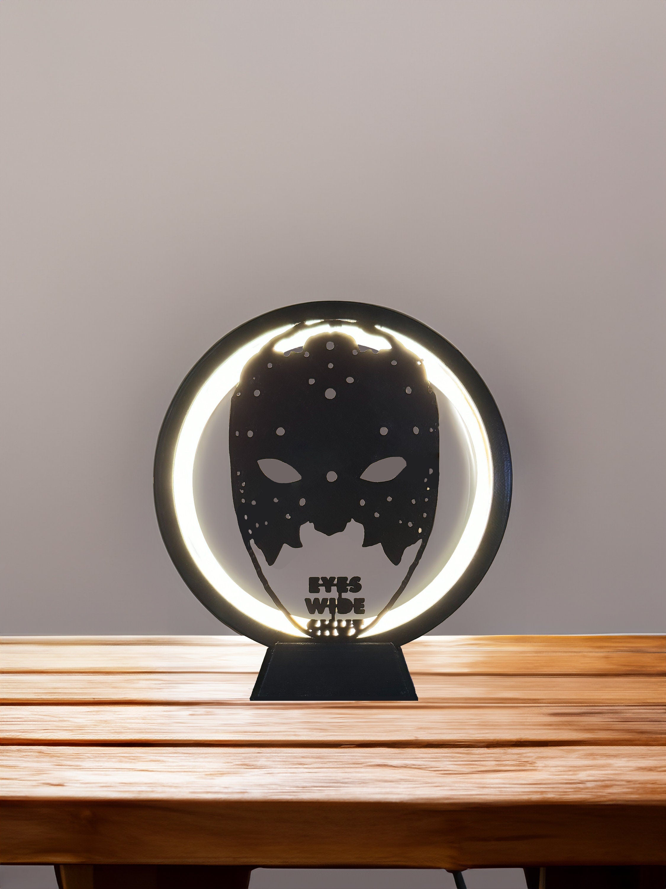 Eyes Wide Shut Bill Harford - Round circle ambient table lamp - White and daylight led - Home decor - Table decoration - Venemask