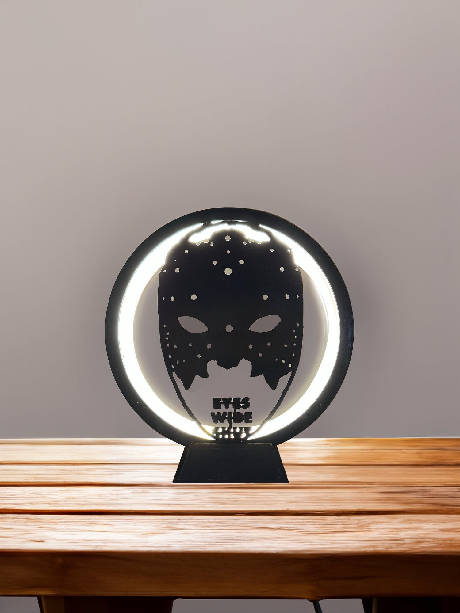 Eyes Wide Shut Bill Harford - Round circle ambient table lamp - White and daylight led - Home decor - Table decoration - Perfect gift