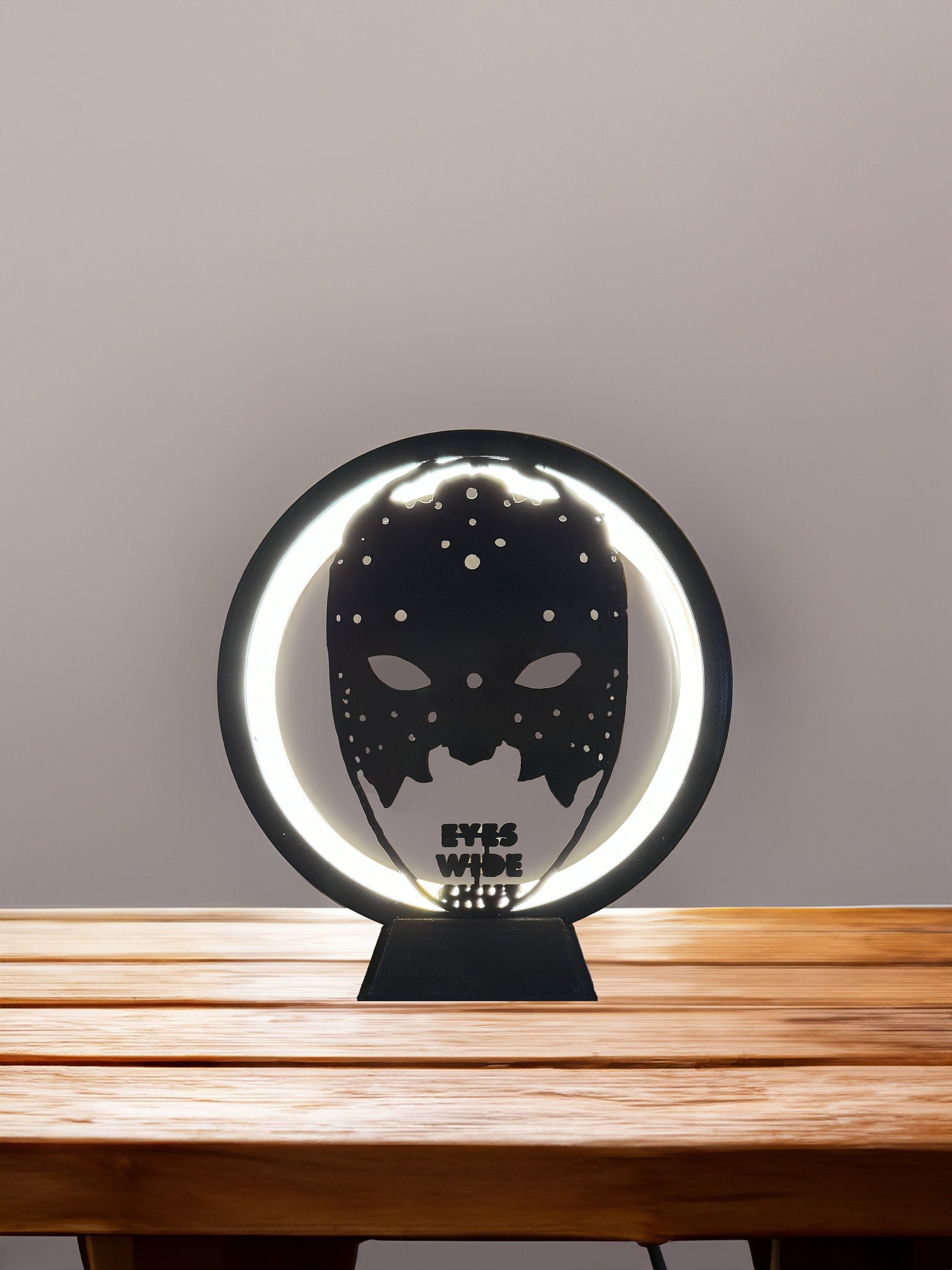 Eyes Wide Shut Bill Harford - Round circle ambient table lamp - White and daylight led - Home decor - Table decoration - Venemask