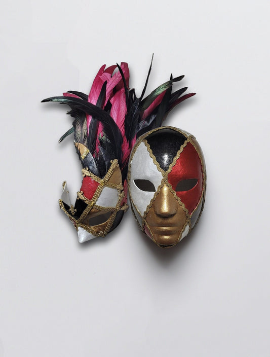 Harlequin Style and Eye-Catching Winged Half Mask - Couple Mask - Red and Black
