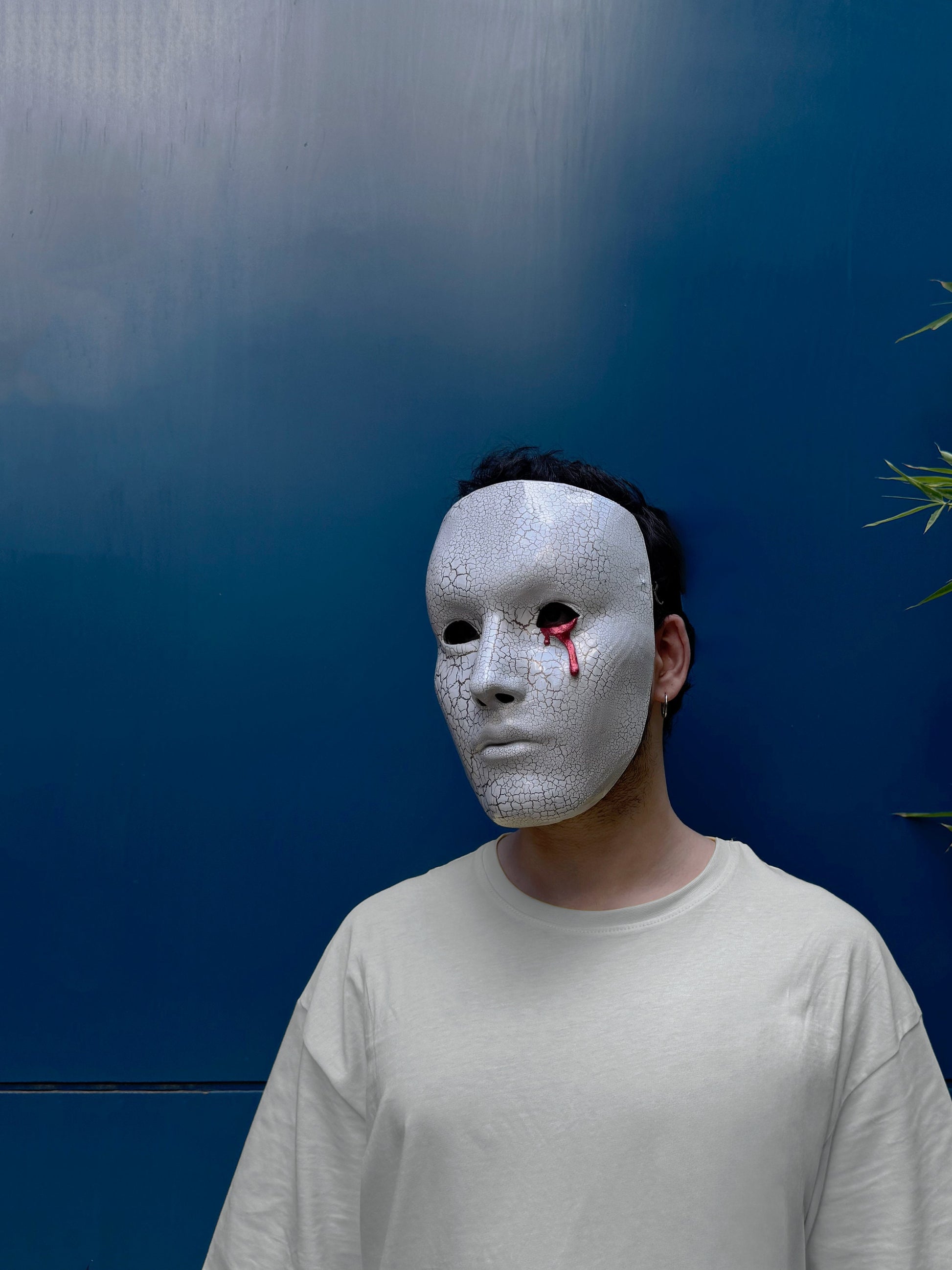 Blood Crying Venetian Mask - Bloddy Eye - Cracking Face Pattern - White Mask -