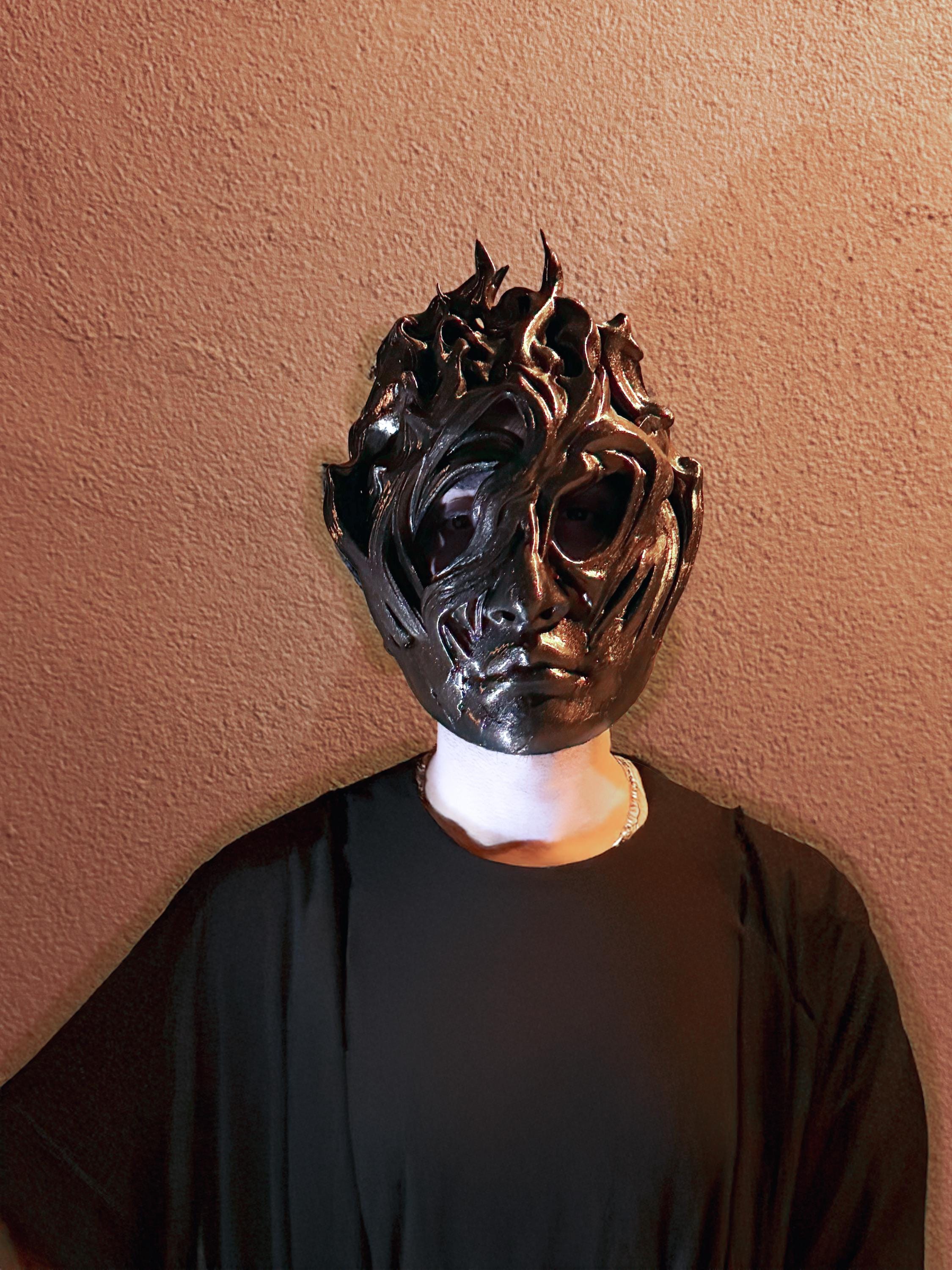 Mask of the Shadows - Dark Mask - venetian shadow mask - volatile head - Venemask