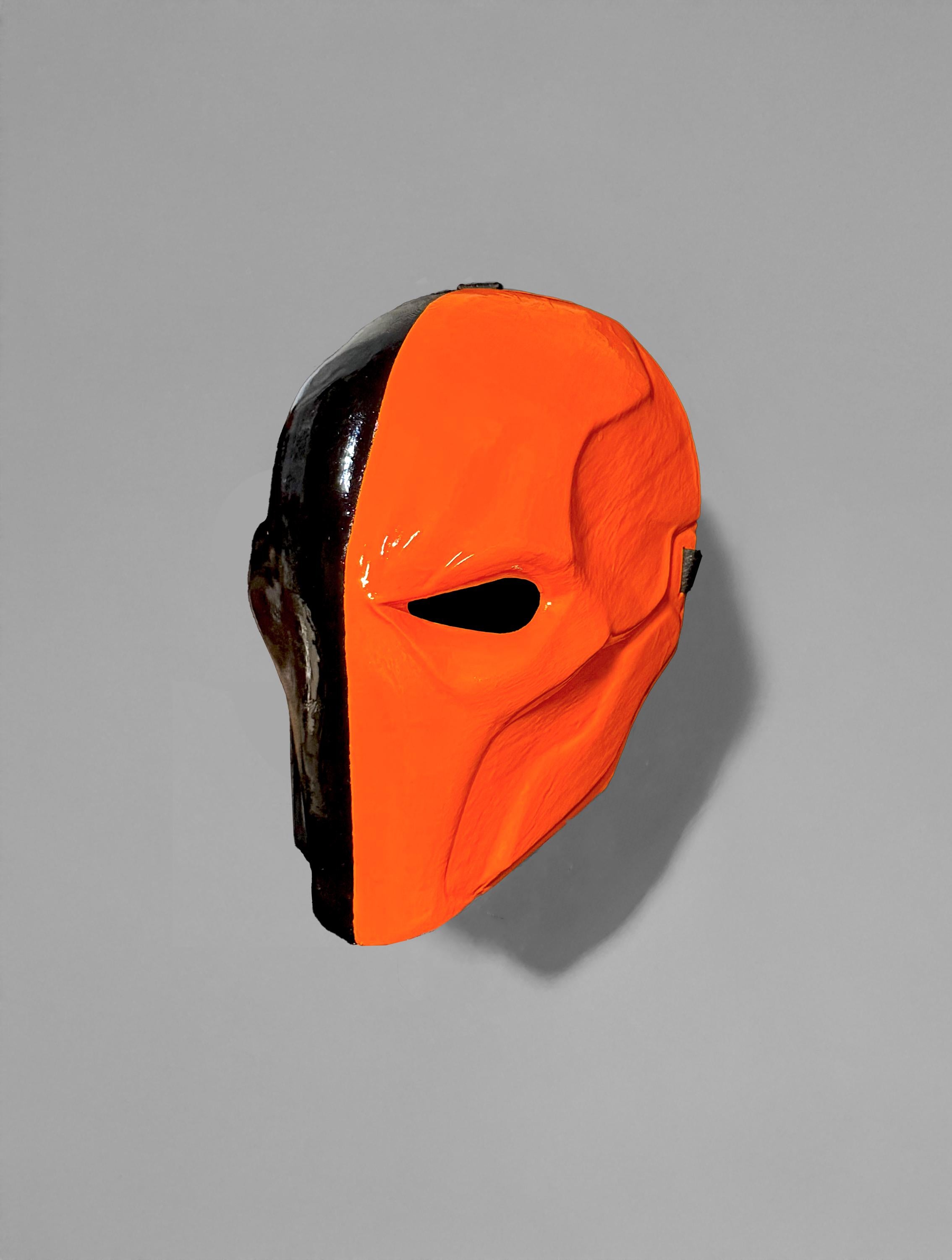 Deathstroke one eye mask - Orange and Black Helmet - Cosplay Wearable Helmet Mask - Party, Masquerade - Metal Look