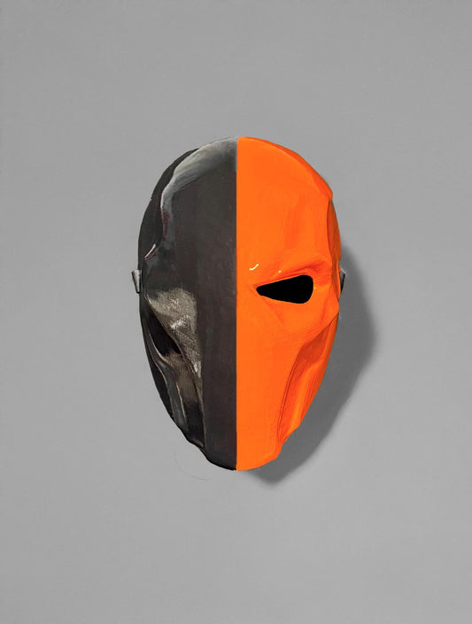 Deathstroke one eye mask - Orange and Black Helmet - Cosplay Wearable Helmet Mask - Party, Masquerade - Metal Look