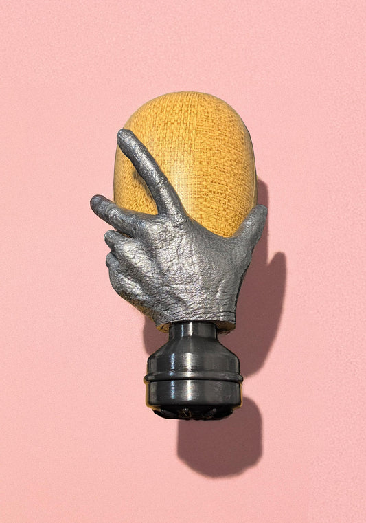 Hand type Gas Mask - Mask Cover Mask - This mask is for visual purposes only. It does not provide any virus protection