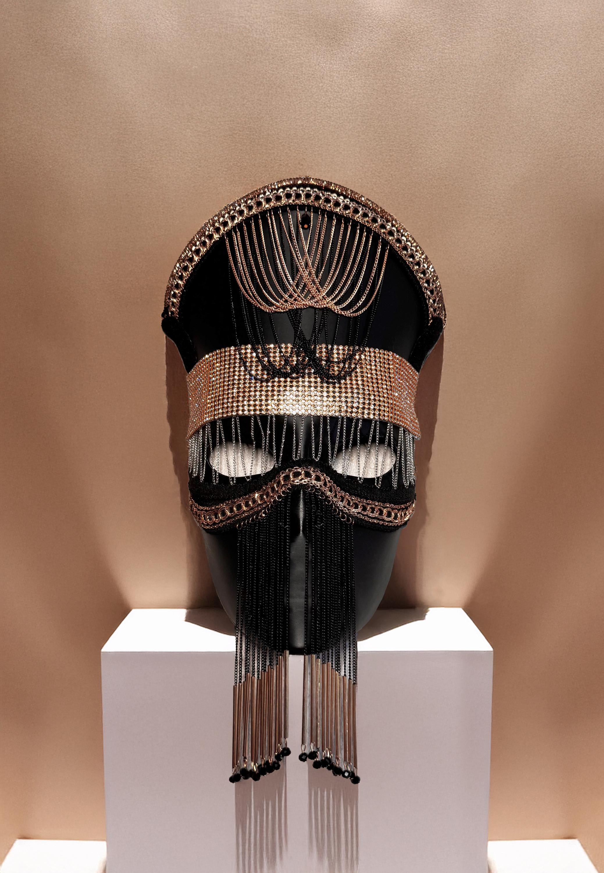 Nocturne Crown the Black Sultan mask - Mystic Chain Royal Veil - Velvet Dusk - Black and gold luxury - decorative wall mask - masquerade