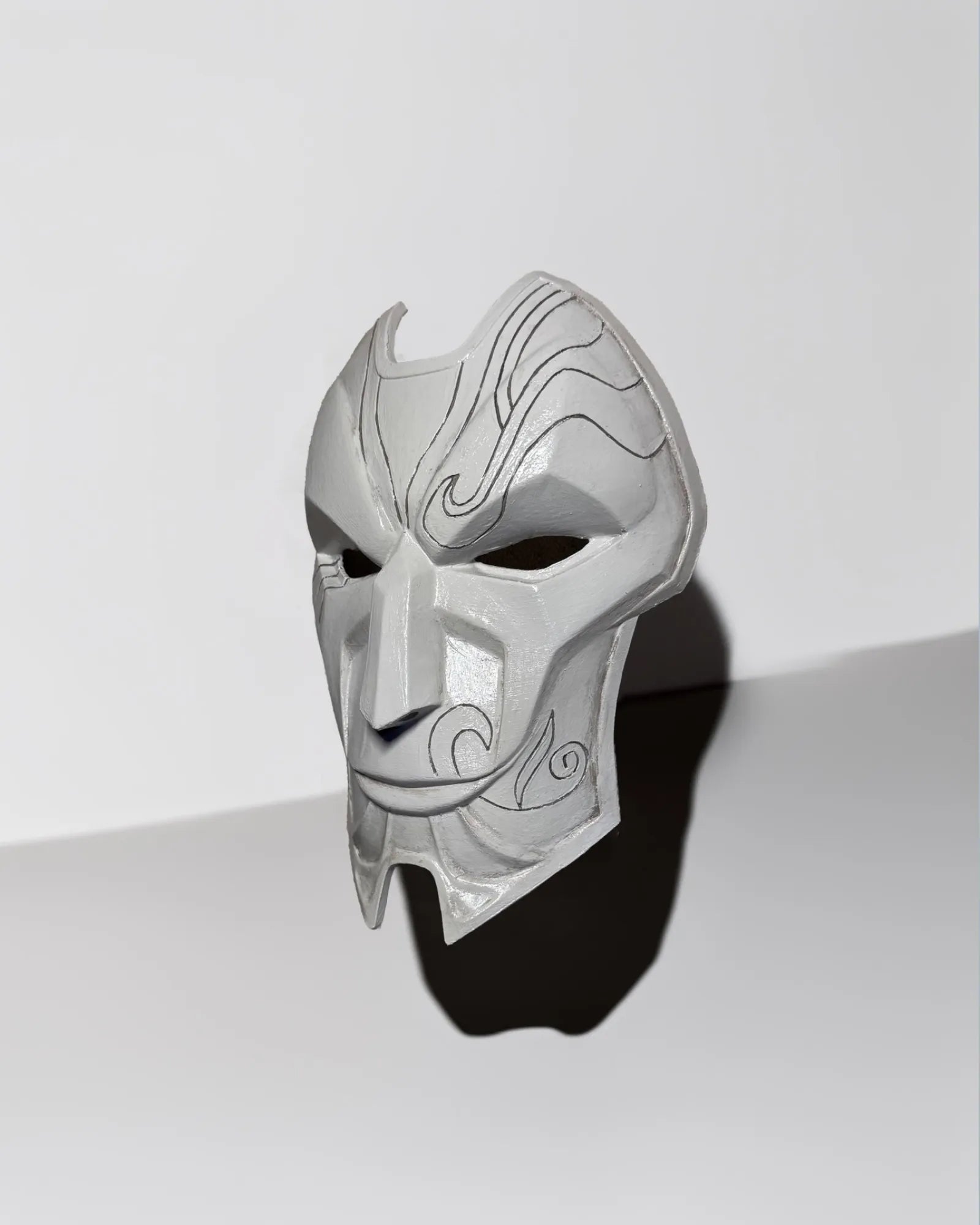 Jhin League of Legends; Cosplay Wearable Party, Masquerade mask, handcrafted Venetian mask with intricate designs for fantasy events.