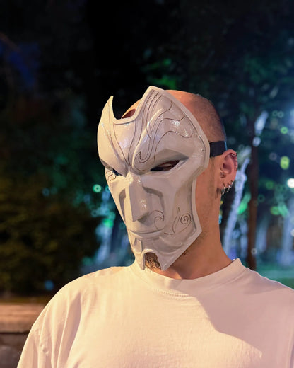 Jhin League of Legends; Cosplay Wearable Party, Masquerade mask, handcrafted Venetian cosplay fantasy mask for parties and events.