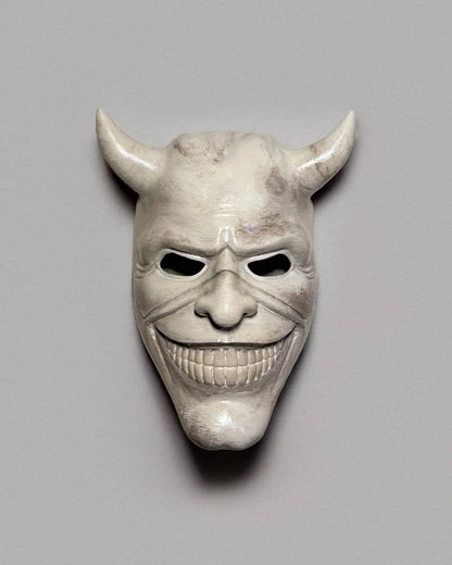 The Black Phone Grabber; Horned, Horror Gothic Halloween Mask, handcrafted venetian cosplay fantasy mask with acrylic colors
