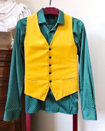 The Joker Arthur Fleck Phoenix's Costume with Face Paint and Hair Sprey, handcrafted venetian cosplay fantasy yellow vest and green shirt